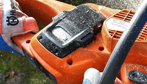 Motosserra a bateria
